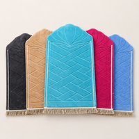 Embossed thick prayer mat - Embossed Thick Mat - Luxe Collection (5 Colors) - detail view 2